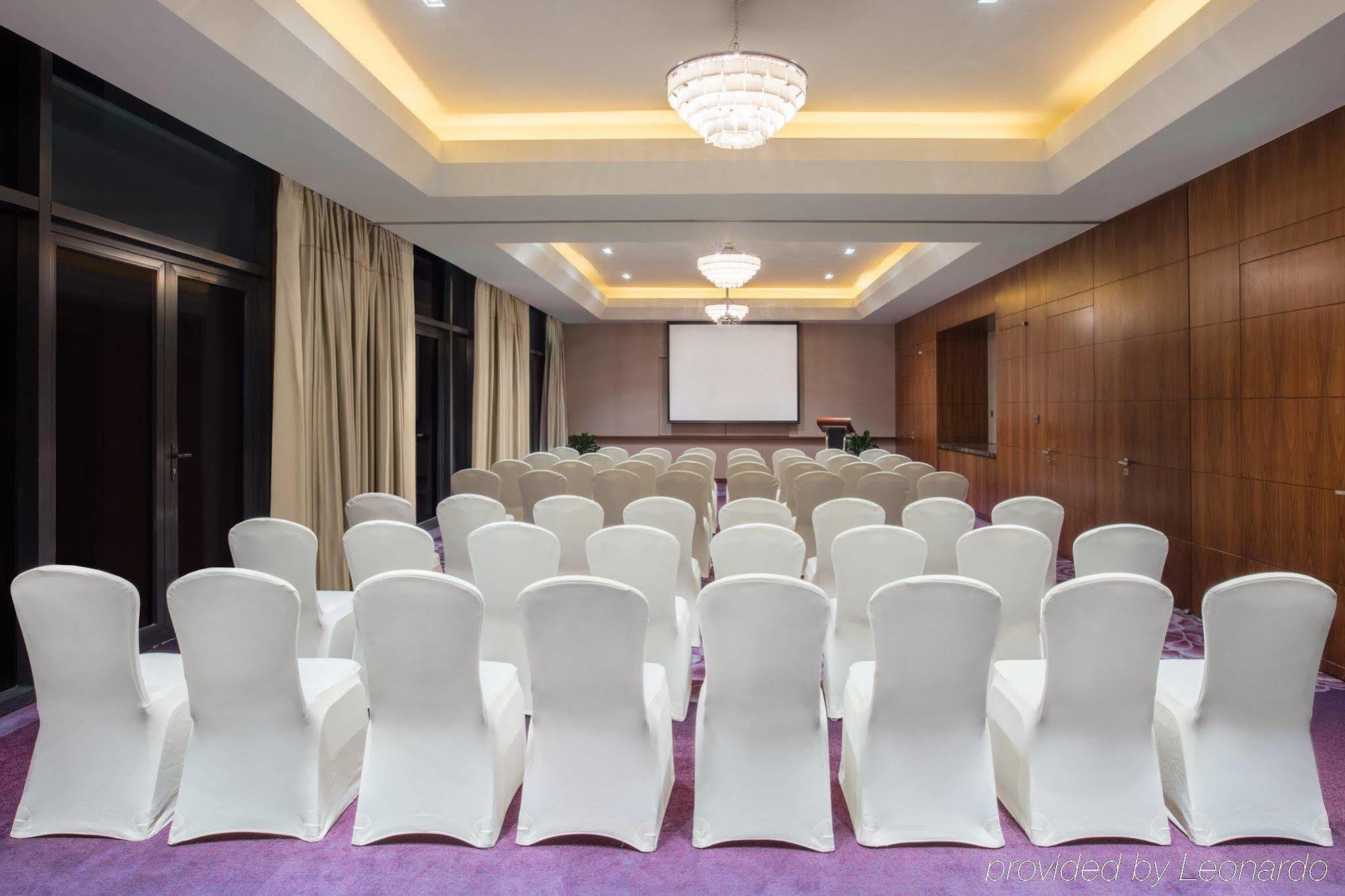 Crowne Plaza Huangshan Taiping Lake, An Ihg Hotel Экстерьер фото